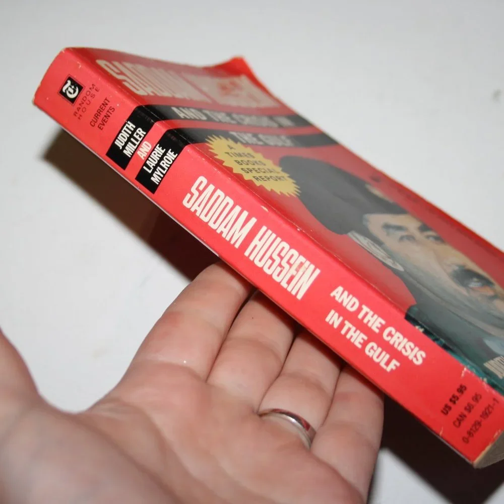 Saddam Hussein And The Crisis In The Gulf Miller, Judith Paperback (bf)